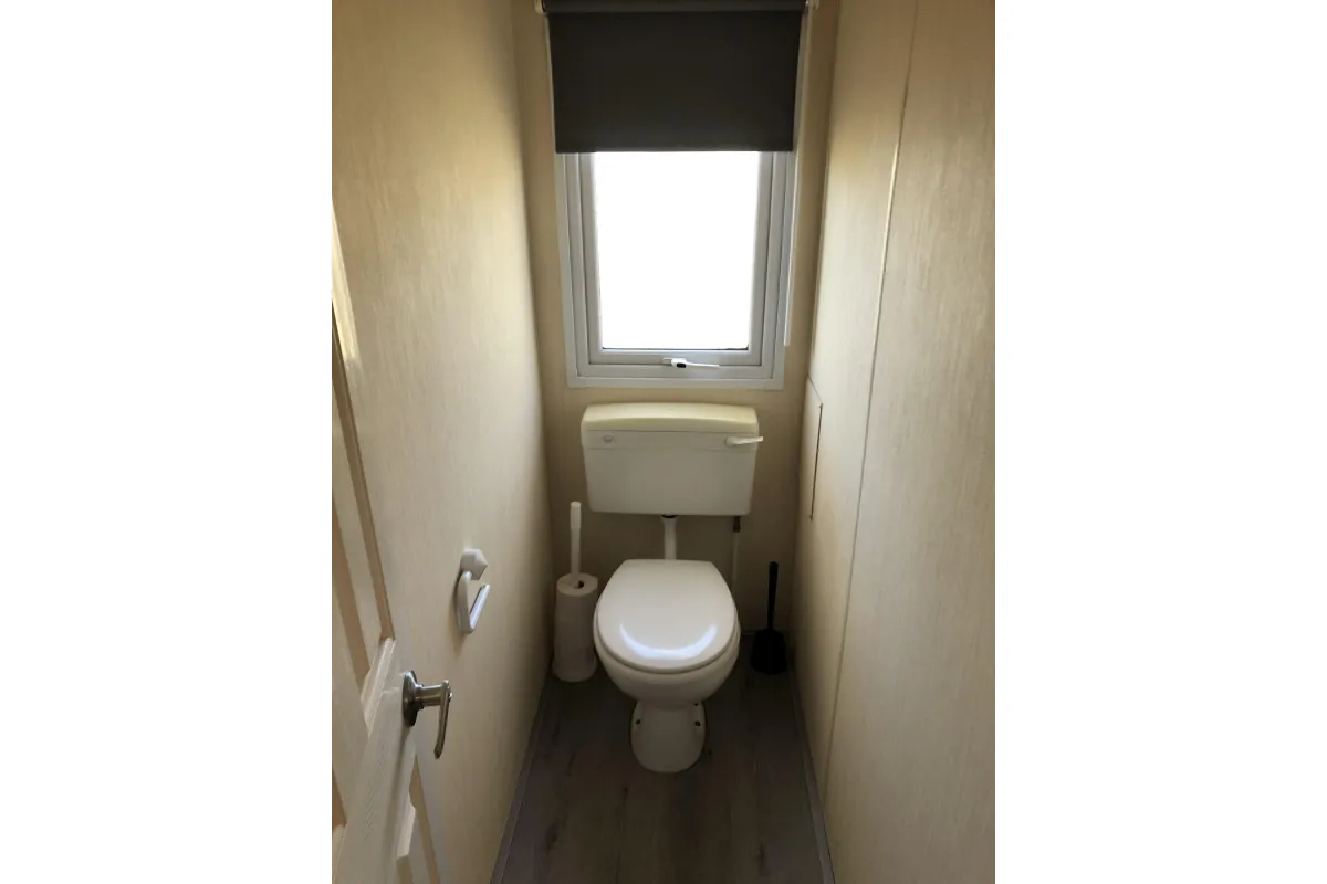 Toilet in de stacaravan