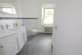 Badkamer met inloopdouche woonhuis